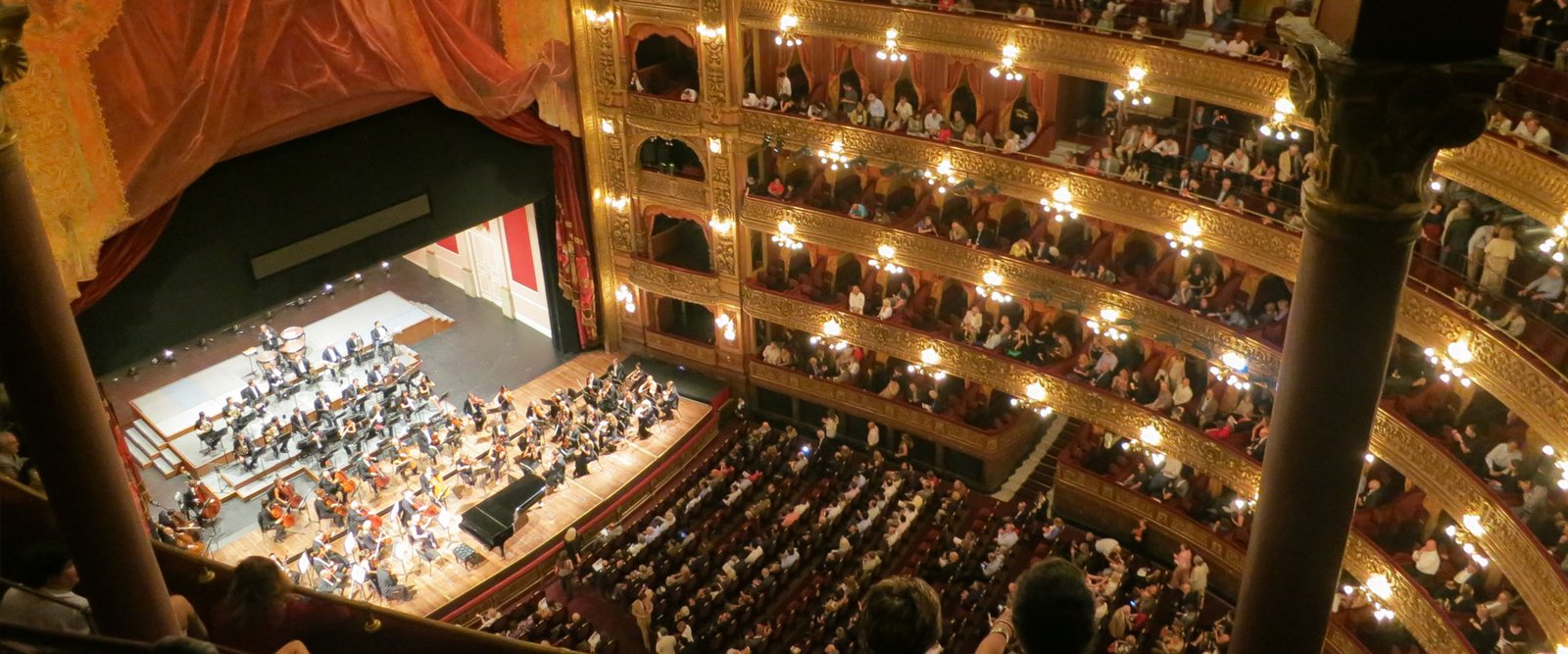 Coches con conductos para eventos